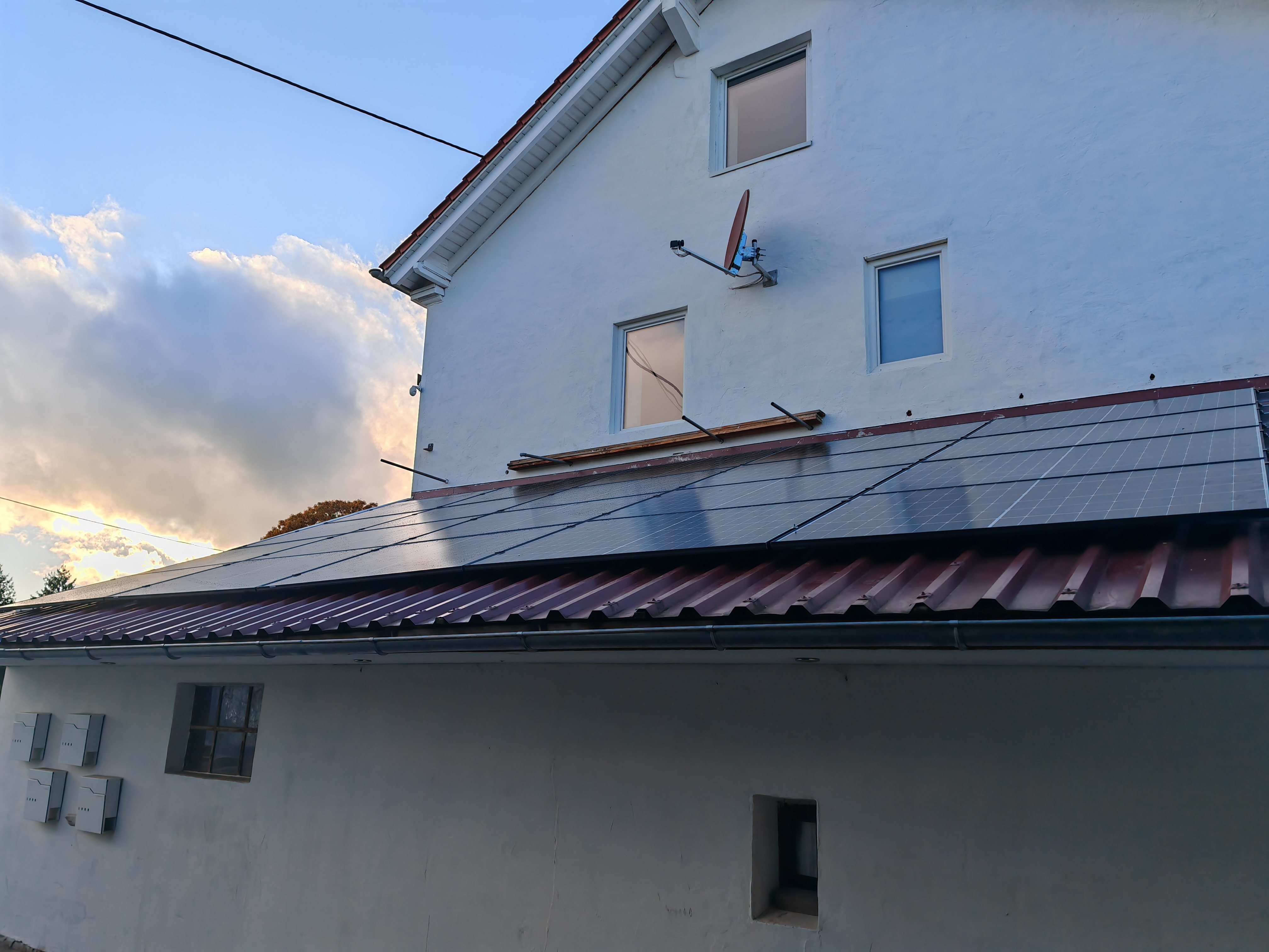 PV Anlage auf einer Scheune